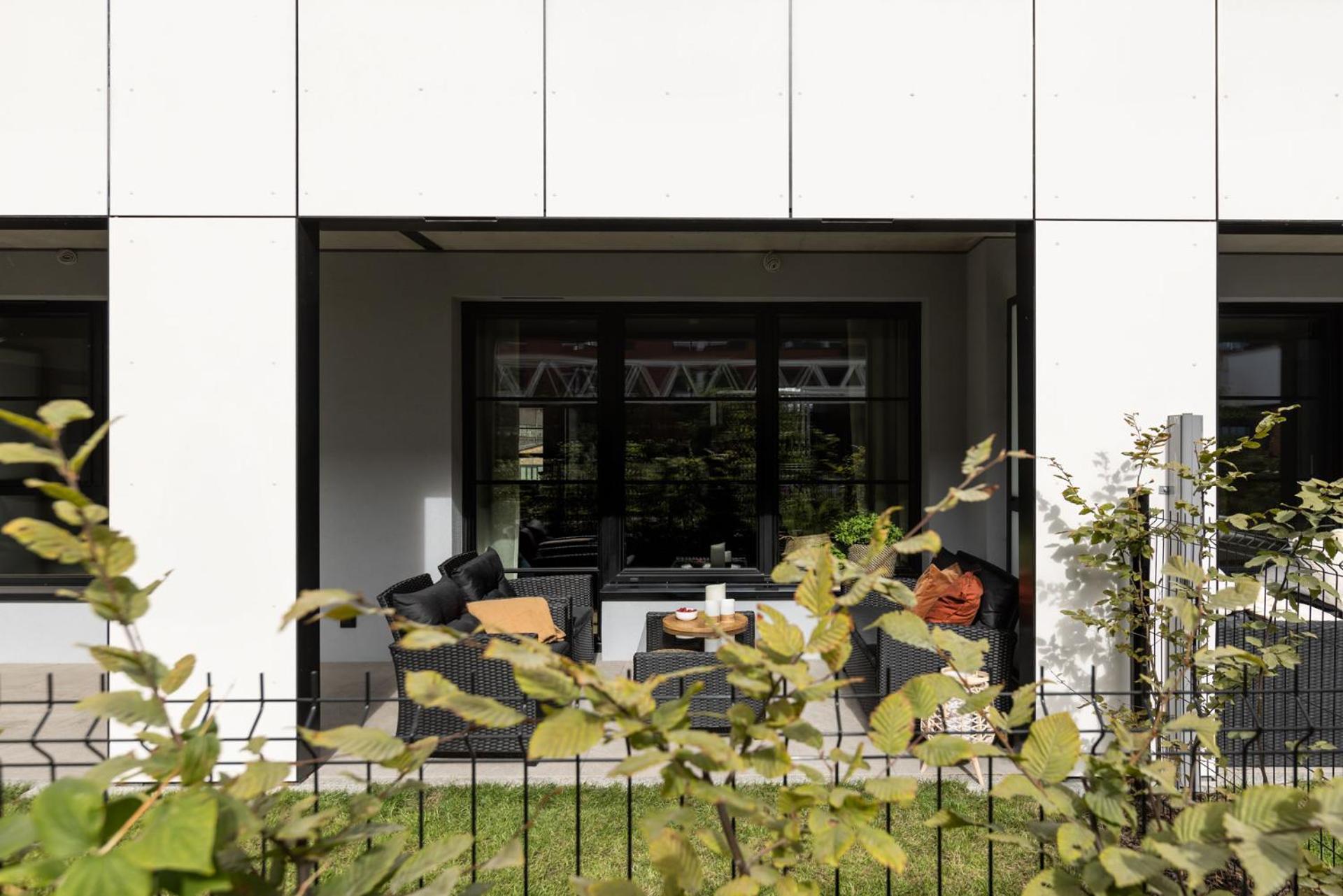 Solidarnosc Three Bedrooms & Garden Apartment Gdansk Exterior photo