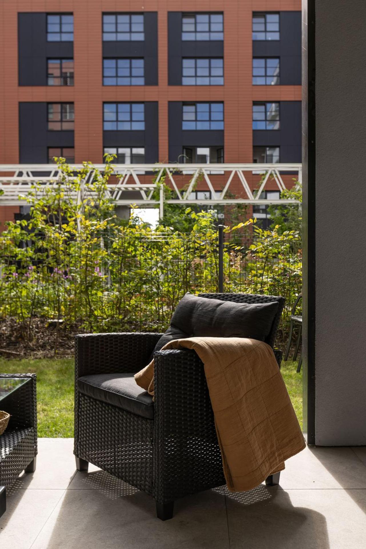Solidarnosc Three Bedrooms & Garden Apartment Gdansk Exterior photo